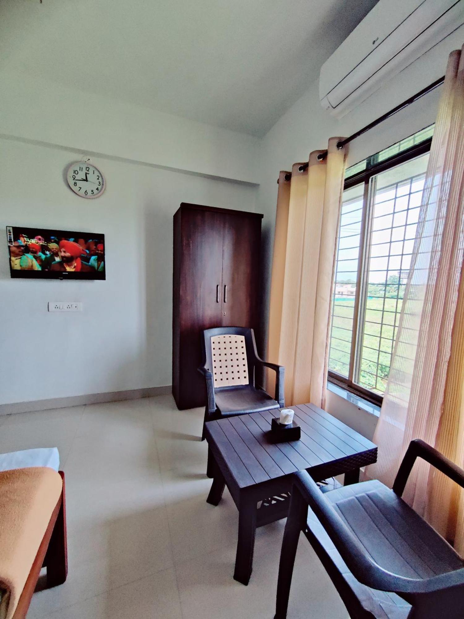 Shivaay Inn Alībāg Buitenkant foto